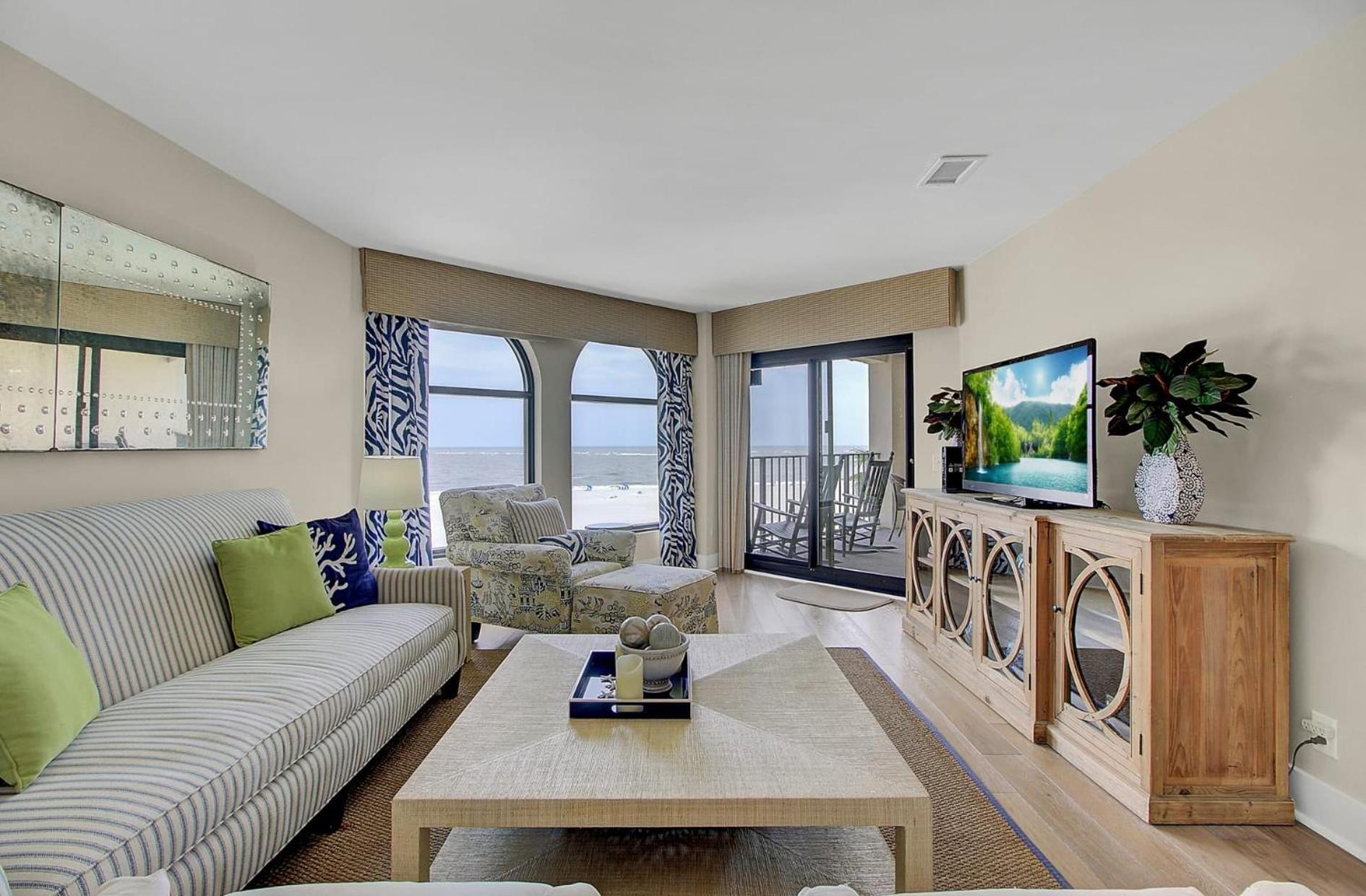 417 Seascape By Avantstay Beachfront Condo W Communal Pool Access Isle of Palms Exterior photo